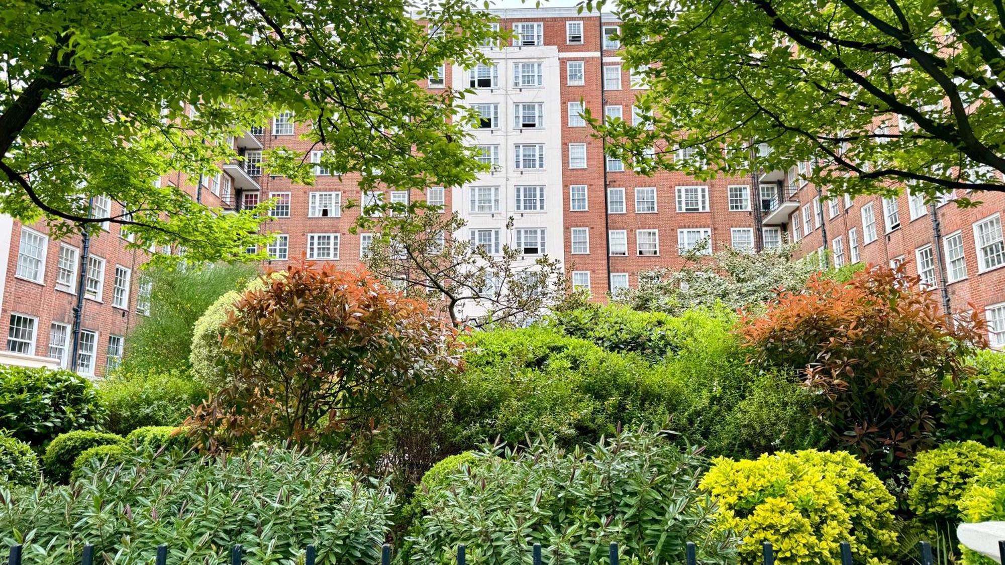3 Bedroom Edgware Road By Ali Apartment London