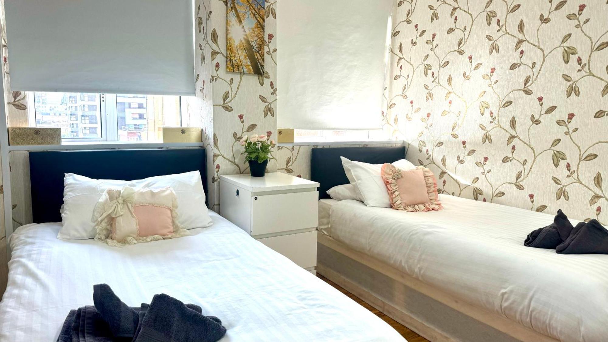 3 Bedroom Edgware Road By Ali * London