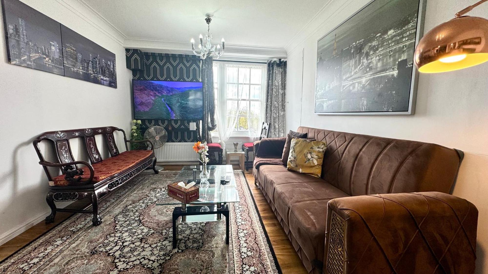 3 Bedroom Edgware Road By Ali *